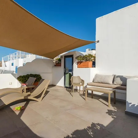 Levandamykonos بيت للعطل *